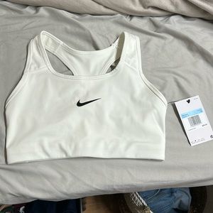 White nike sports bra